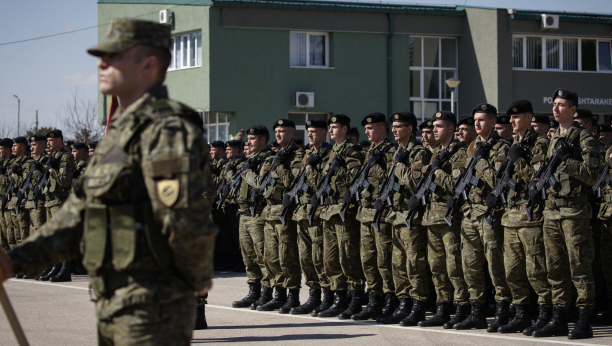 PRIŠTINA KUJE OPASNE PLANOVE NATO država poslala moćno oružje takozvanoj Vojsci Kosova!