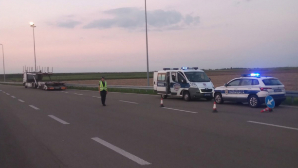SUDAR TRI AUTOMOBILA NA IBARSKOJ MAGISTRALI Nova saobraćajna nesreća na putevima po Srbiji