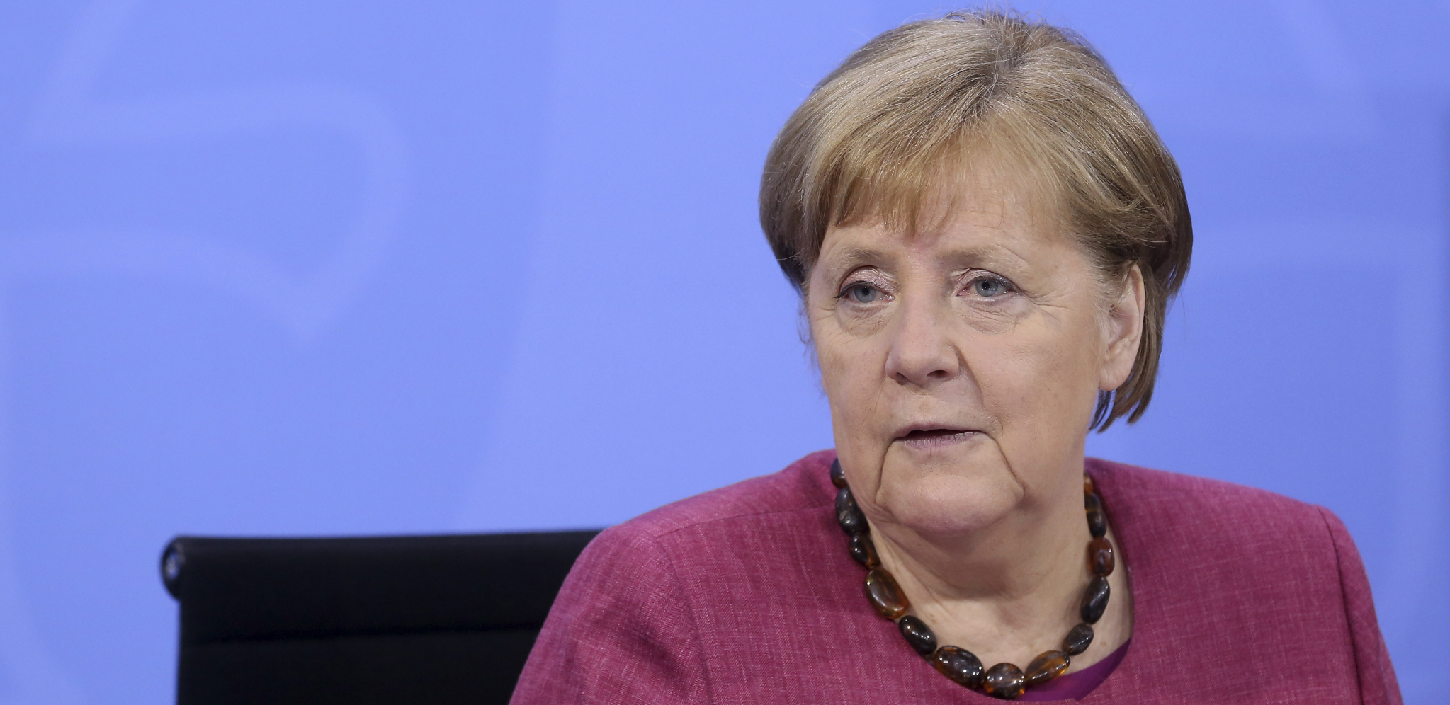 ŠOLC NIJE DORASTAO TRENUTKU Nemačkoj preti revolucija - sve bi bilo drugačije da zemlju i dalje vodi Angela Merkel