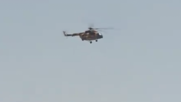 HAOS U LJUBLJANI Helikopter nadleće grad: Ljudi besno uzvikuju na ulici! (VIDEO)