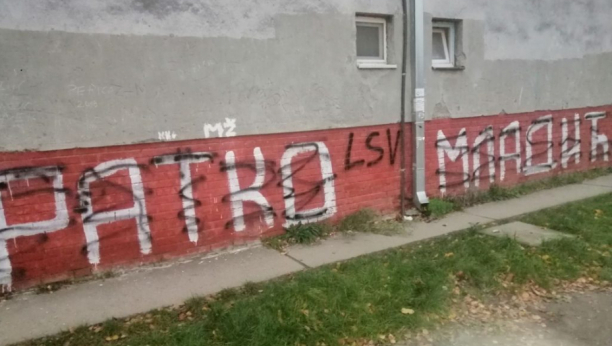 NOVI ATAK Aktivisti LSV išarali mural i grafit Ratku Mladicu