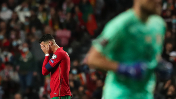 GROM IZ VEDRA NEBA! Ronaldo se hitno oglasio posle poraza od Srbije, njegove reči su odjeknule planetom (FOTO)