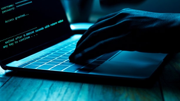 Hakeri napadaju: Kradu sve podatke!