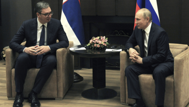 VESIĆ PODELIO ZADOVOLJSTVO GRADA Zahvalni Vučiću jer je beogradski voz bio tema razgovora s Putinom