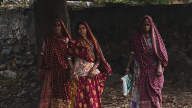 "EGZISTENCIJA POSTAJE MUČENJE" Žene u Indiji masovno oduzimaju sebi živote, šta se krije iza talasa tragedije?