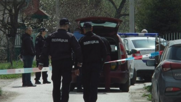POLIO AUDI BENZINOM I ZAPALIO GA Uhapšen u centru Beograda