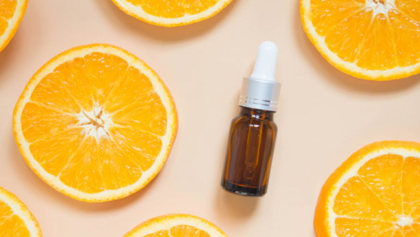 PRIRODNI PREPARAT: Serum sa vitaminom C od pomorandže