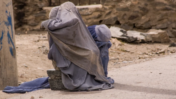 PRITVOR, MUČENJA I UBIJANJA SU UOBIČAJNA POJAVA Ženama u Avganistanu su oduzeta osnovna ljudska prava, svakodnevnica im je jeziva (FOTO)