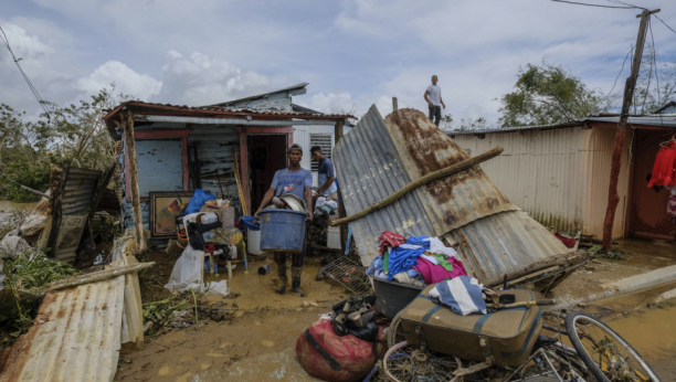 OPUSTOŠIO OSTRVO Uragan Fiona odneo četiri žrtve, ostavio 80 odsto potrošača bez struje (FOTO)