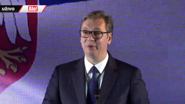 "BEOGRAD JE POSLEDNJIH NEDELJA POPUT KAZABLANKE" Predsednik Vučić u sedištu BIA: Došla su teška vremena (VIDEO)