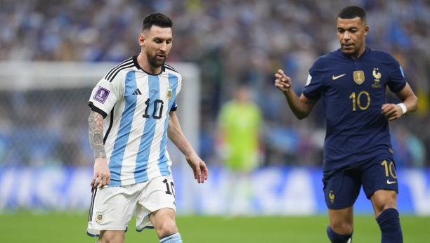 MESIJEV DŽINOVSKI KORAK KA BESMRTNOSTI Evo kako je Argentina povela u finalu Svetskog prvenstva (VIDEO)