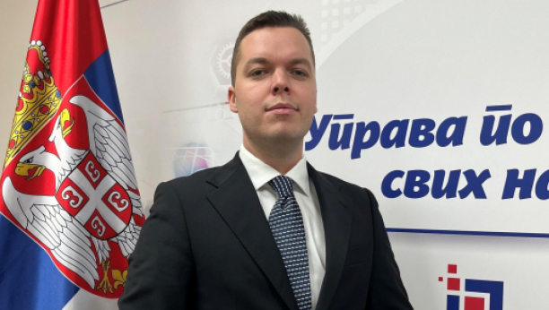 DABIĆ: Da li je zaista sa zvaničnog naloga jedne parlamentarne stranke u Srbiji Ante Pavelić spomenut u pozitivnom kontekstu? (VIDEO)
