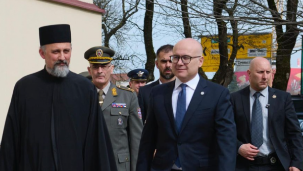 Ministar Vučević obišao hram Sveti Ćirilo i Metodije u Ljubljani i razgovarao sa predstavnicima srpske zajednice (FOTO)