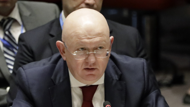NEBENZJA I POLJANSKI DEMONSTRIRALI STAV MOSKVE Ruski ambasador u UN i njegov zamenik napustili sednicu Generalne skupštine