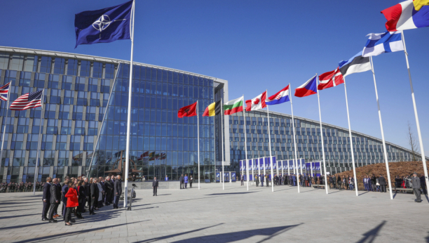 FIJASKO U NATO PAKTU Članice prekršile dogovor, velika rupa u kasi!