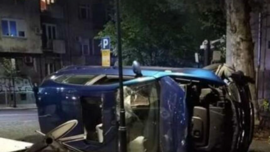 EVO KO JE BIO ZA UPRAVLJAČEM BMW! Divljao, prevrnuo auto u Strahinjića bana, pa se opirao hapšenju!