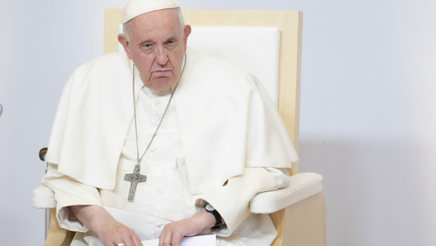 VERA TO NE PODRŽAVA Vatikan odbacio transvestite, surogat roditeljstvo i teoriju roda