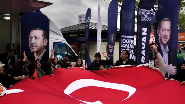 "AMERIKA SE MEŠA U NAŠE IZBORE" Turski ministar: Amerika se meša u te izbore, to već svi znaju u toj zemlji