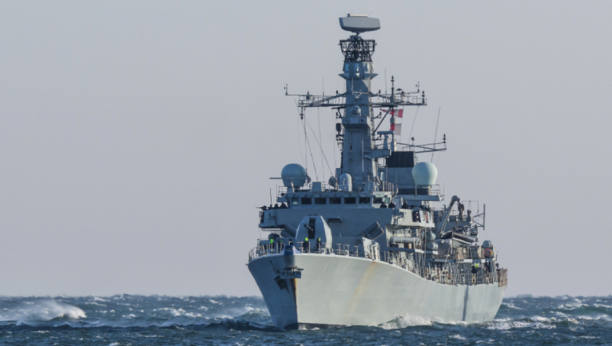"NATO DA SE SPREMI" Američki admiral: Trebalo bi da uzvrati vatru ako ruski brod napadne