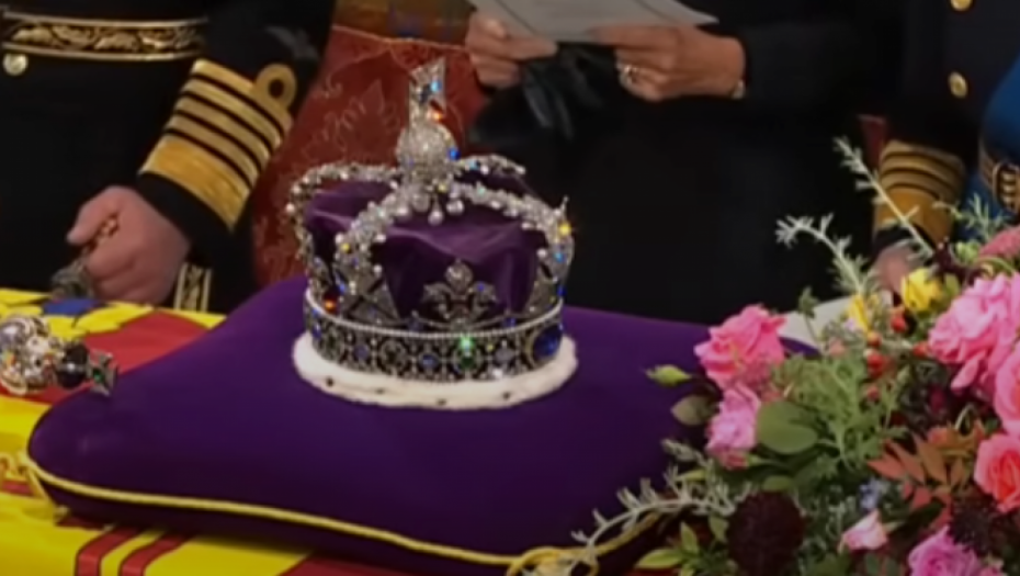BIZARNO I VELIČANSTVENO Sedam detalja sahrane kraljice Elizabete (FOTO)