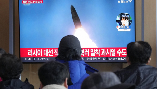 Severna Koreja ispalila raketu